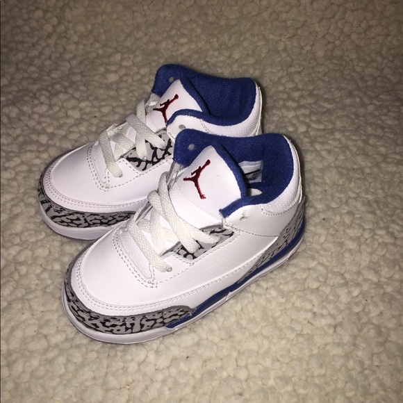 toddler jordan retro 3 true blue